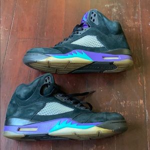 Jordan 5 black grape